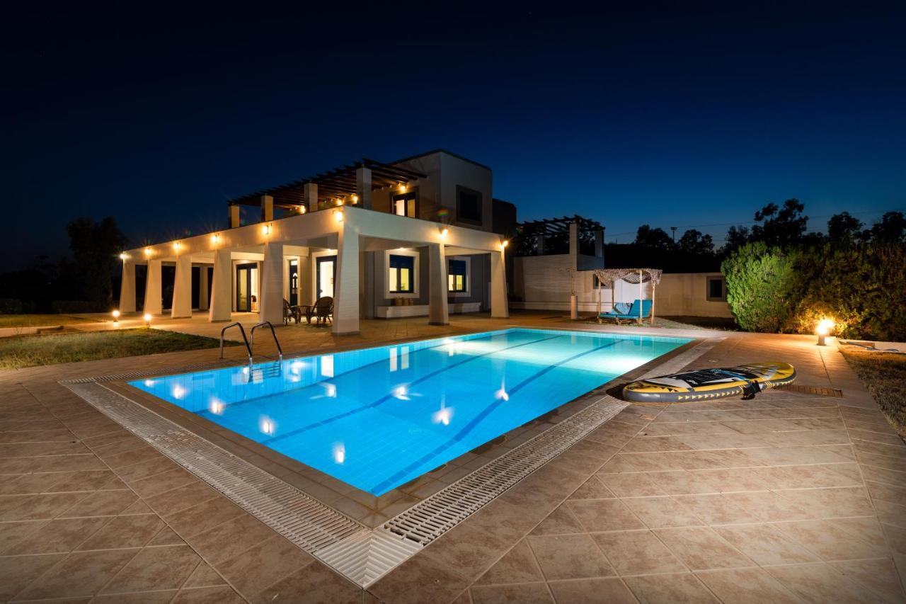 The "Perfect Beach House" Villa Lakhania Bagian luar foto