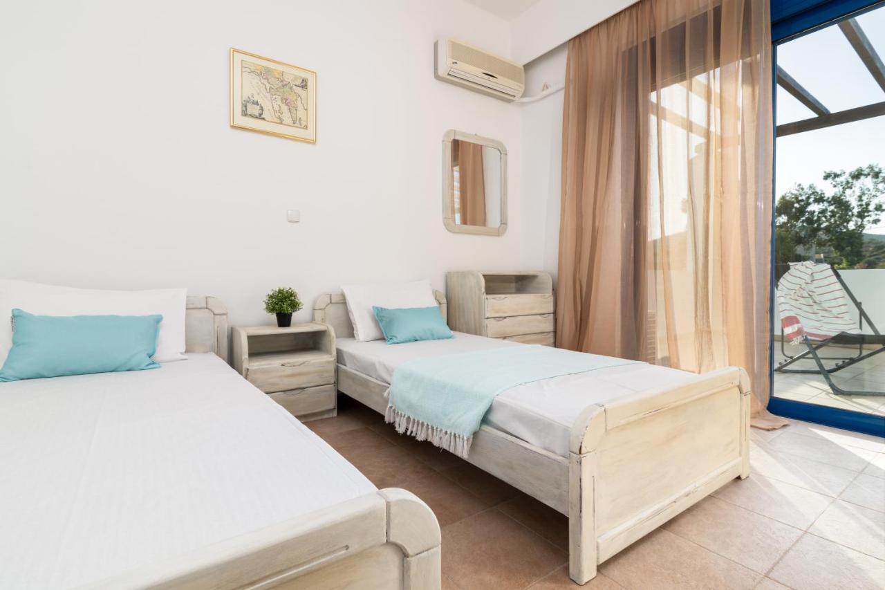 The "Perfect Beach House" Villa Lakhania Bagian luar foto